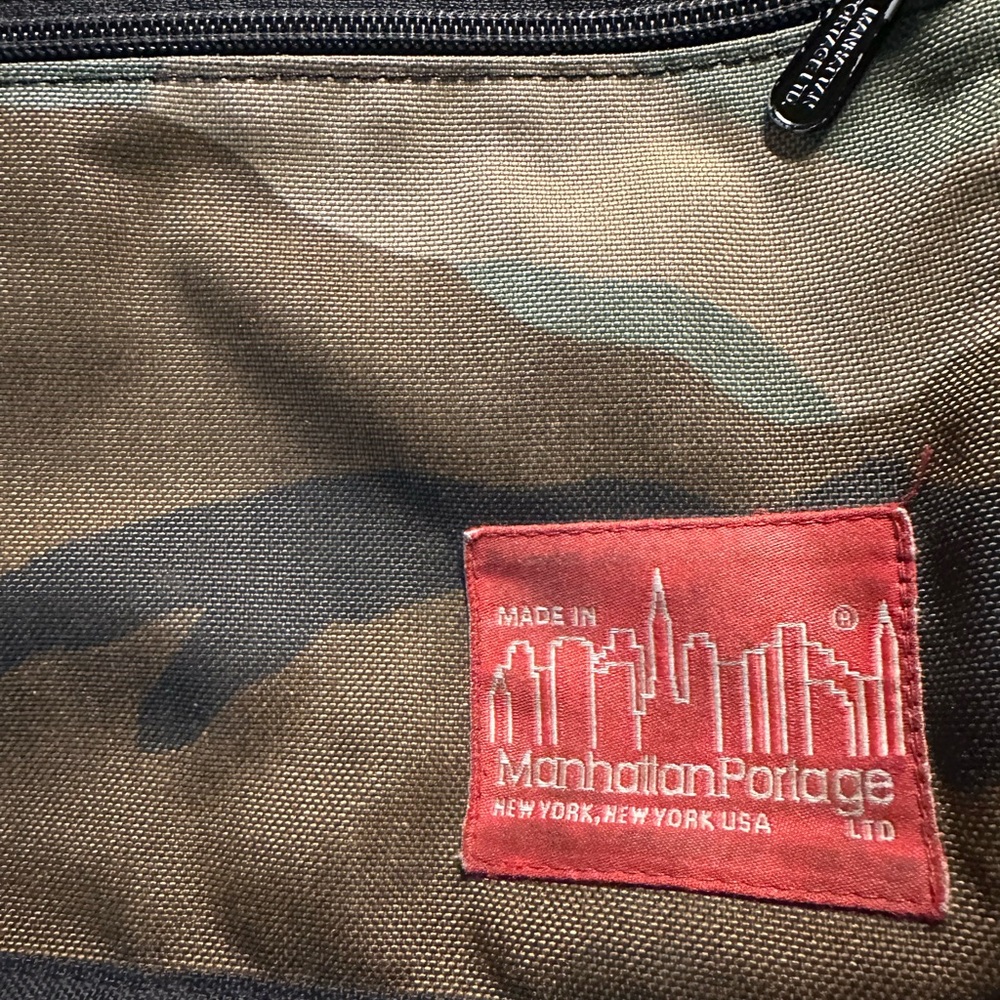 Manhattan Portage Camo Messenger Bag